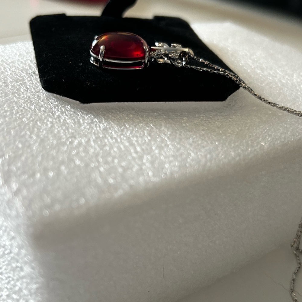 Vibrant Red Gemstone Necklace - Picture 5 of 14